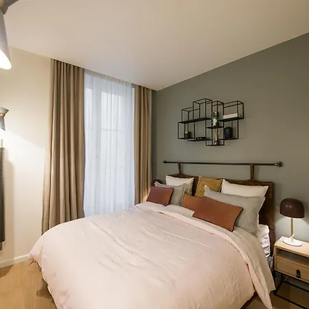 Magnifique 3 / 3 Bdr Appartamento *
