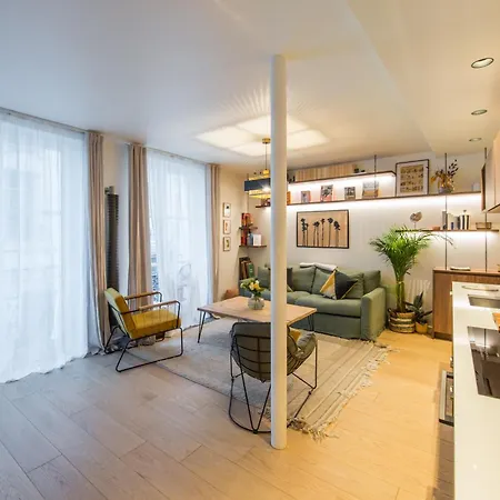 Magnifique 3 / 3 Bdr Appartamento *